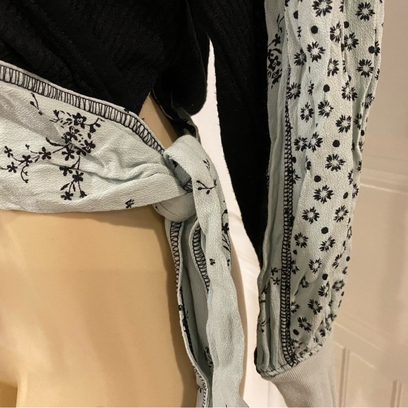 Free People Auxton Wrap Around Oversized Top - Picture 12 of 12